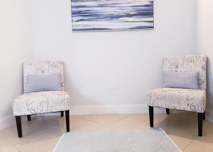 Ivy's Luxury Townhouse - 1 Bdrm Montego Bay