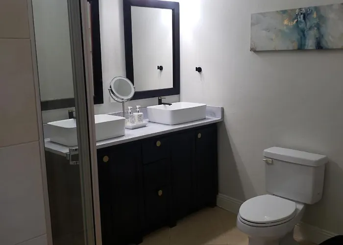 Apartment Ivy's Luxury Townhouse - 1 Bdrm